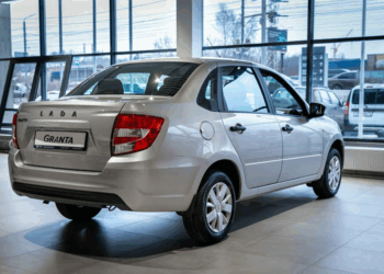 Преимущества покупки легкового автомобиля Лада Granta седан