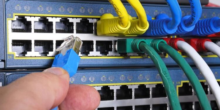 Технологическая точность и инновации в процессе: патч корд производство