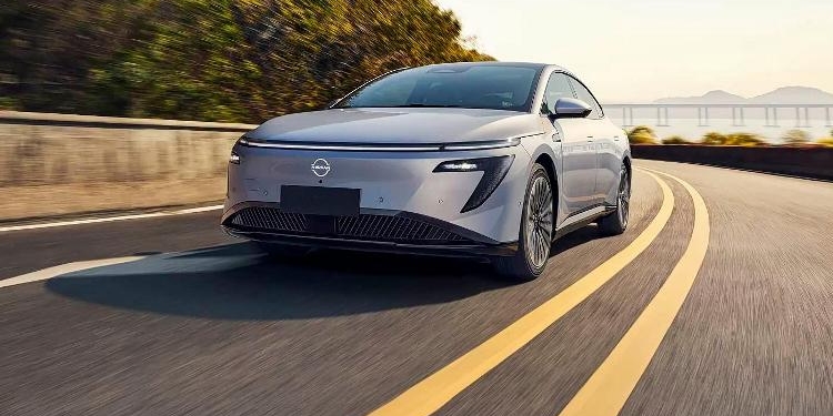 Новейшие автомобили Nissan: будущее уже на дороге